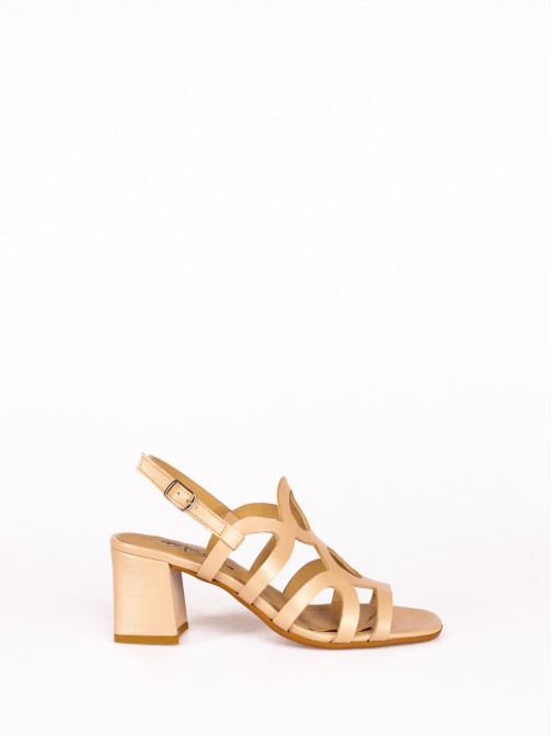Heel Sandal Laser Cutting in Leather
