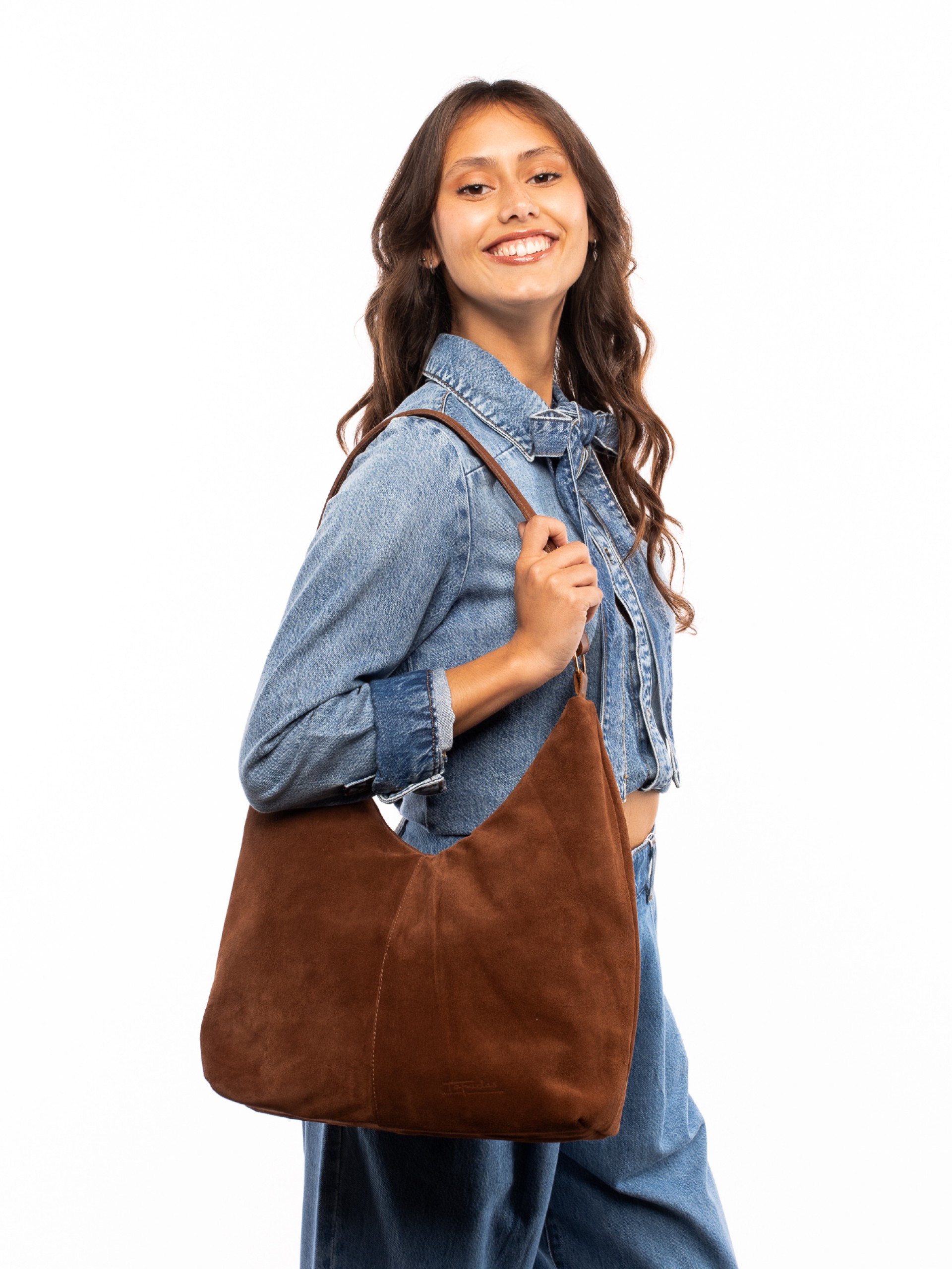 MALA DE OMBRO EM CAMURÇA