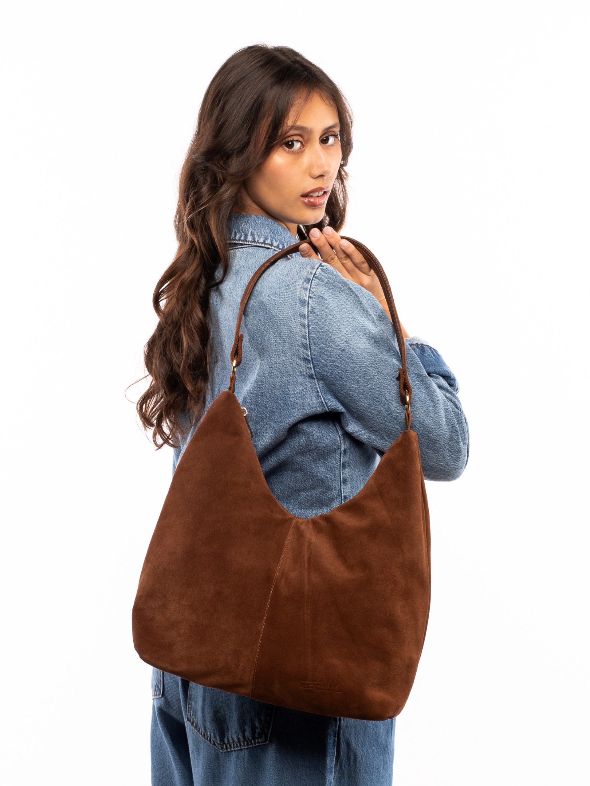 MALA DE OMBRO EM CAMURÇA