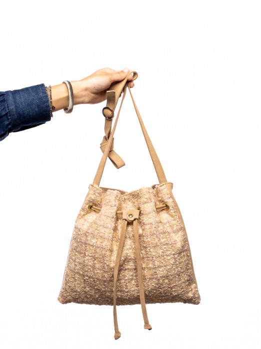 BUCKET CROSSBODY BAG