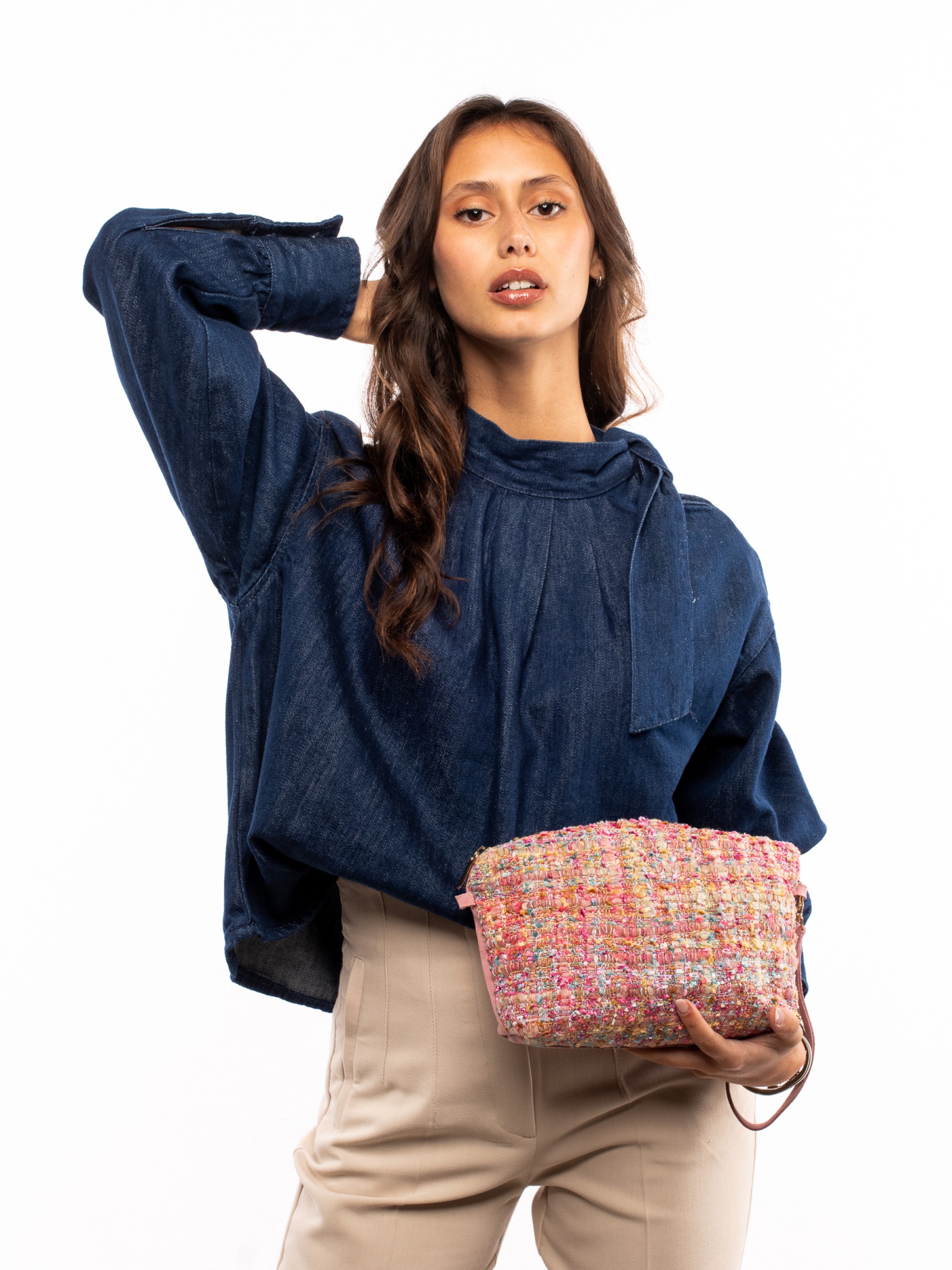 HANDBAG IN SUEDE AND TEXTILE