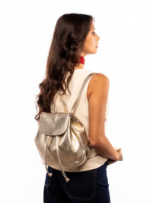 MOCHILA PEQUENA METALIZADA