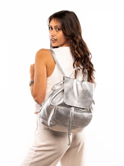 METALLIC LEATHER BACKPACK