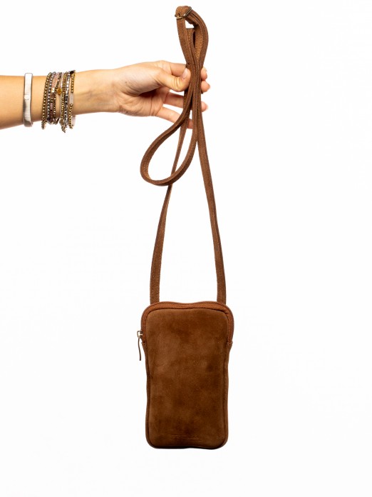 BOLSA TELEMVEL EM CAMURA