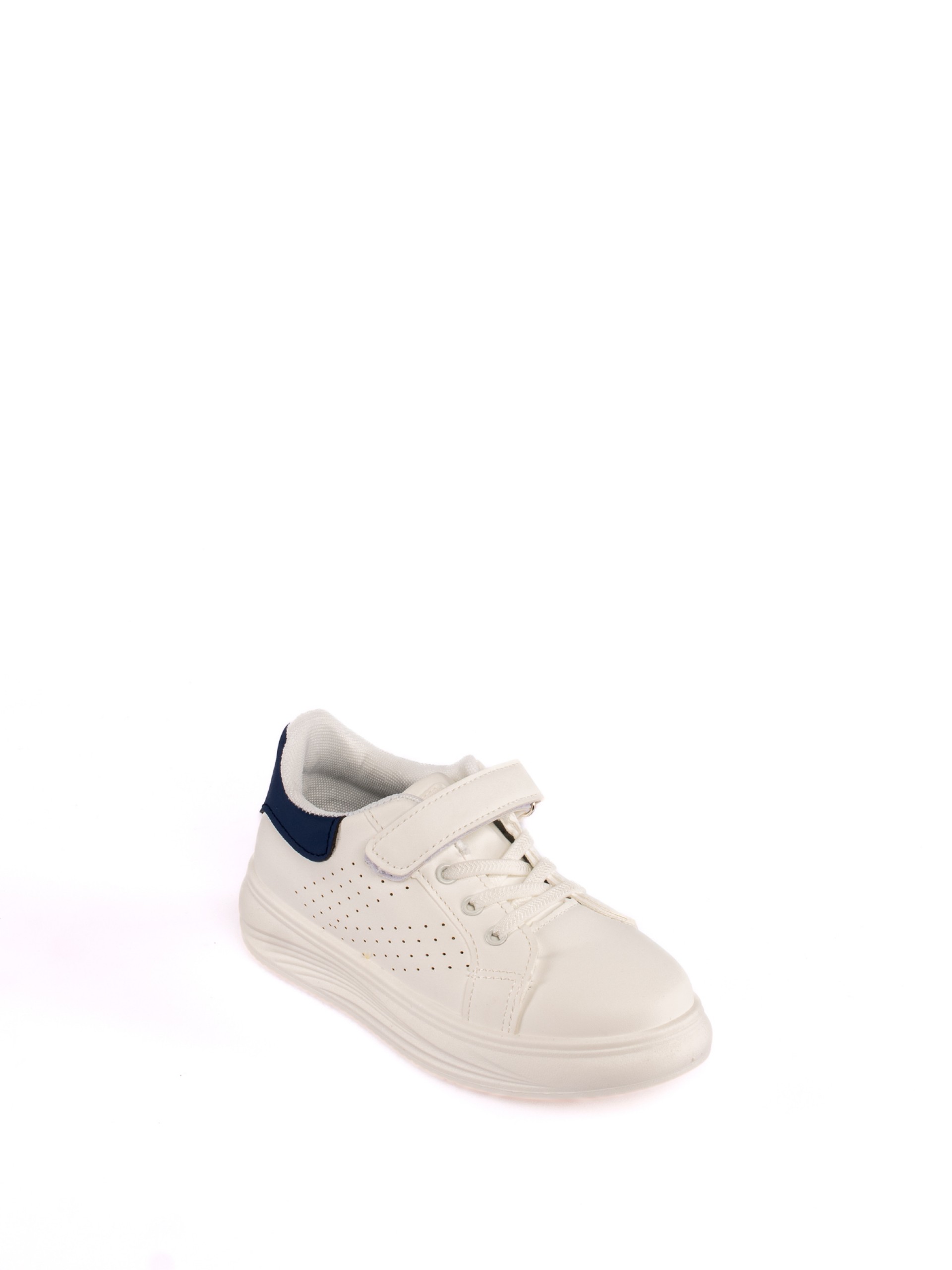 SPORTS SHOE WITH ELASTIC AND VELCRO