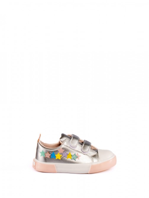 SPORT SHOES WITH STARS