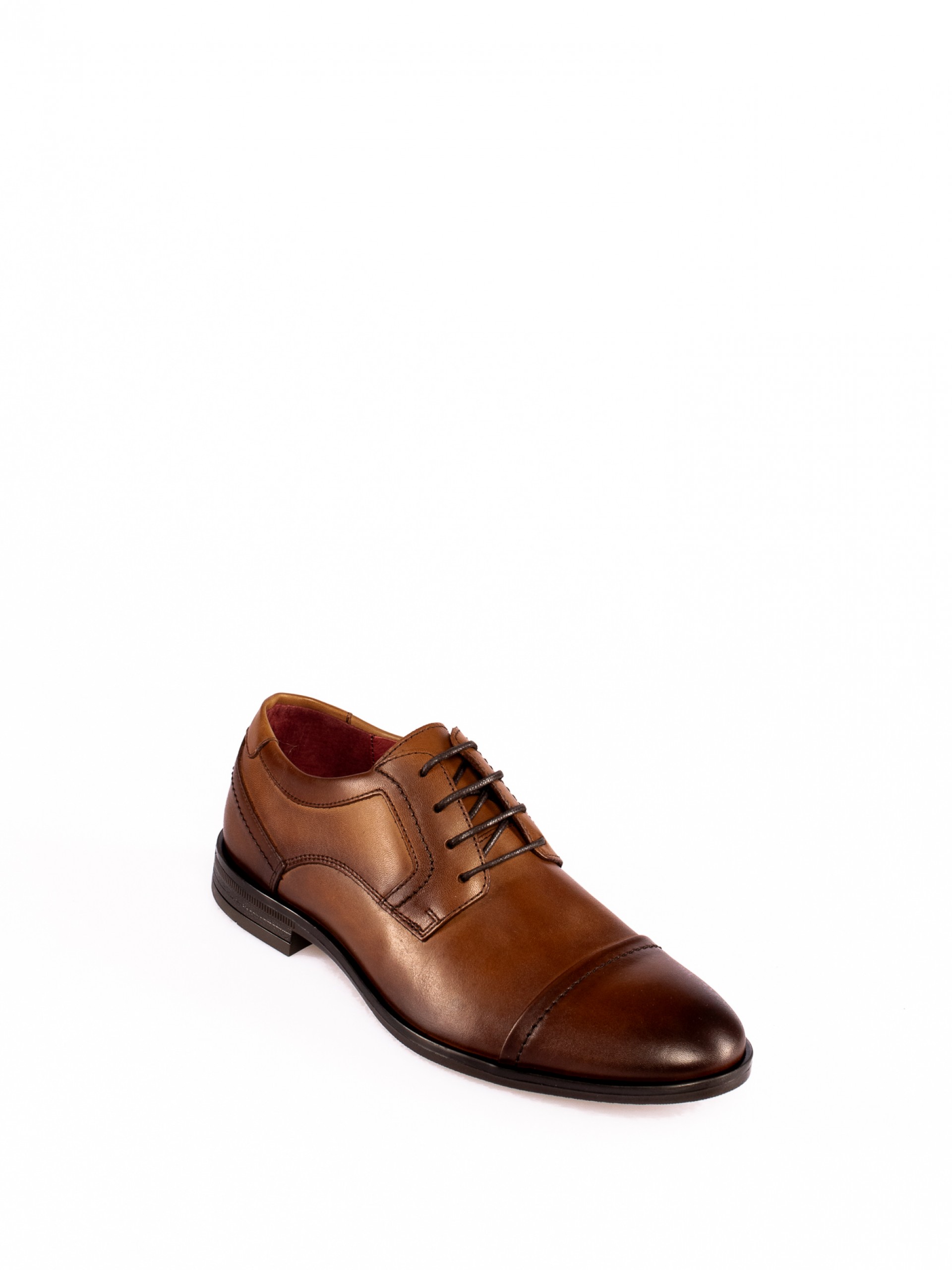 Sapato de Homem com Atacador em Pele