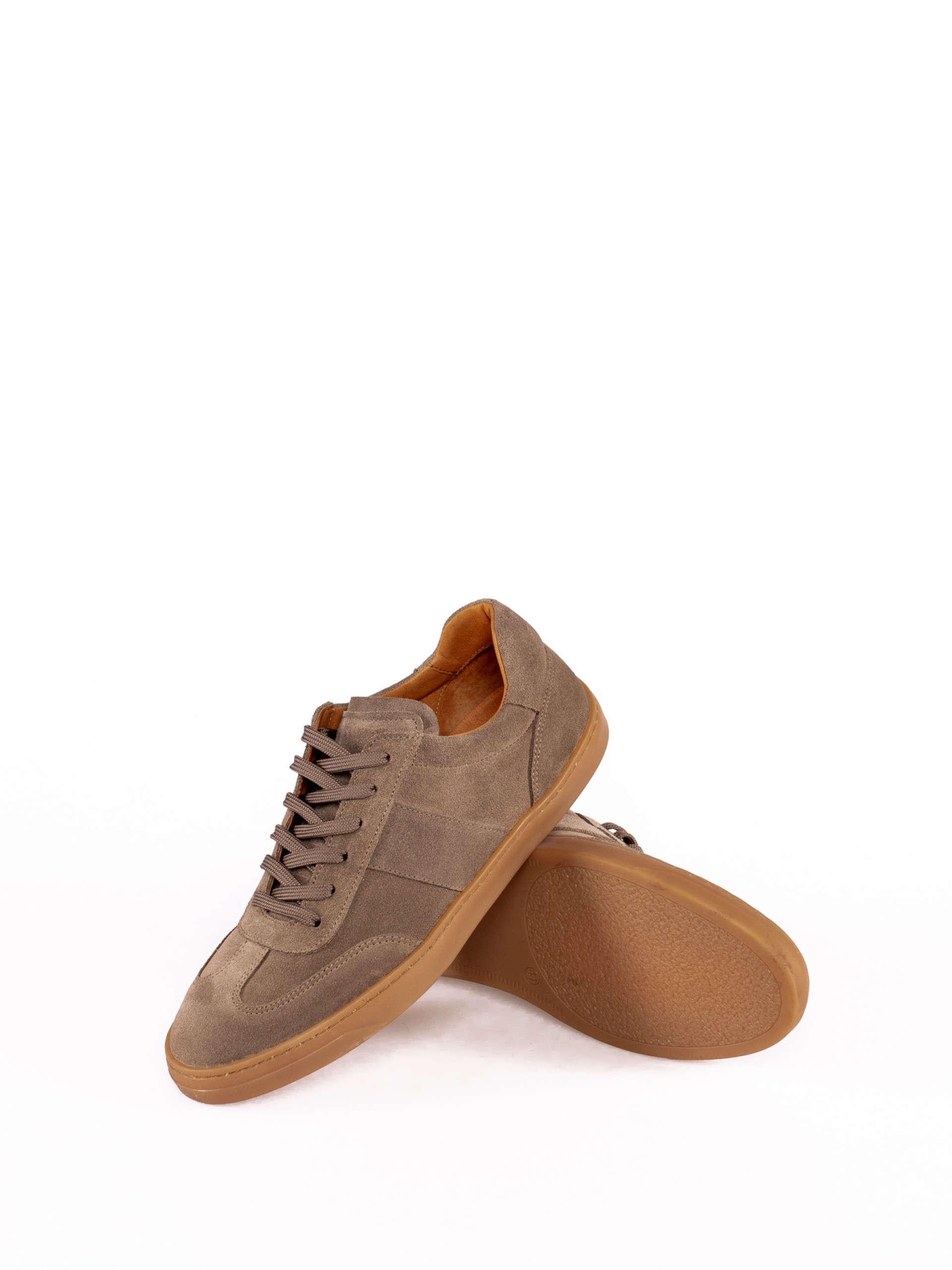 Suede Sports Shoe