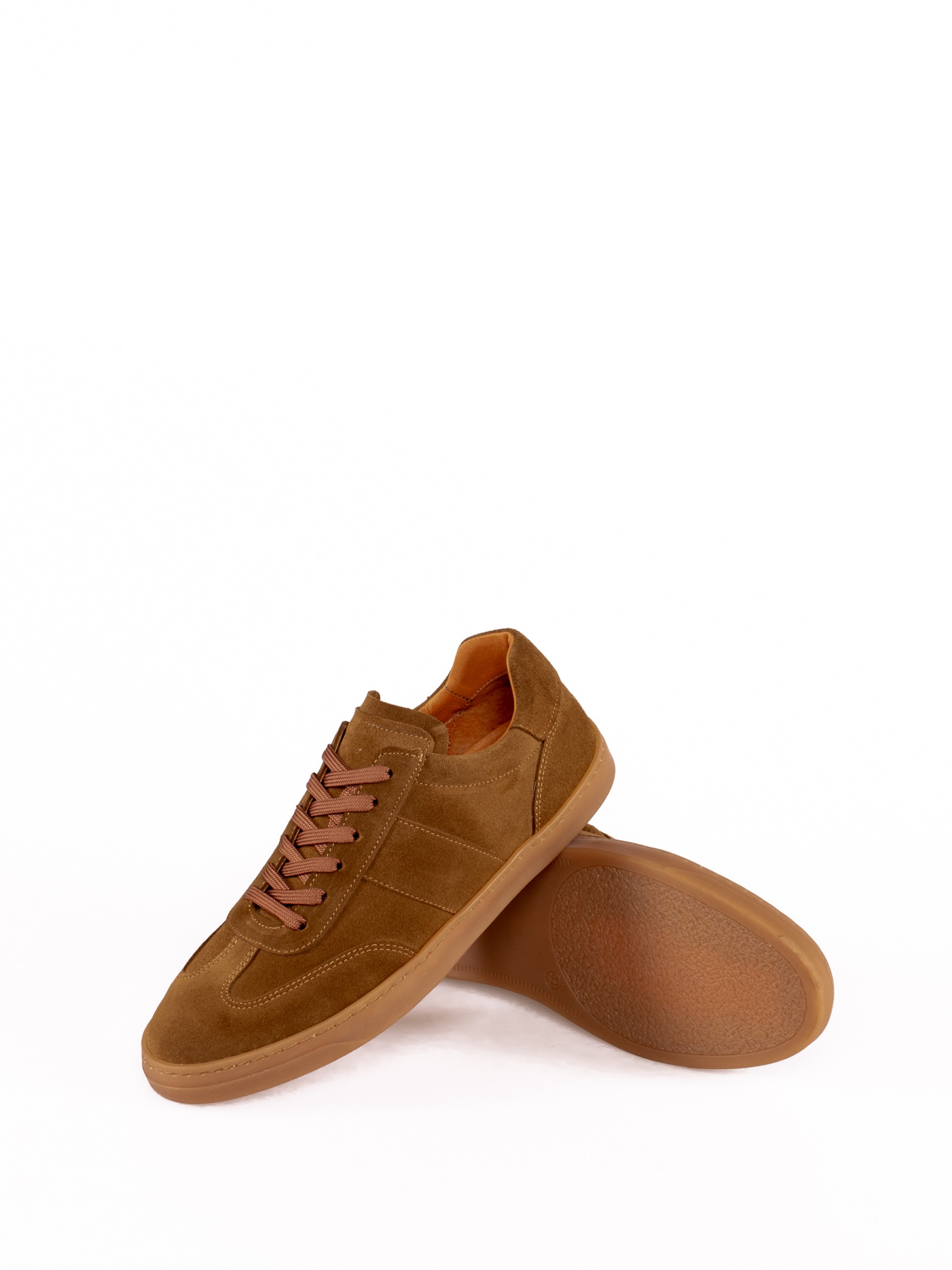 Suede Sports Shoe