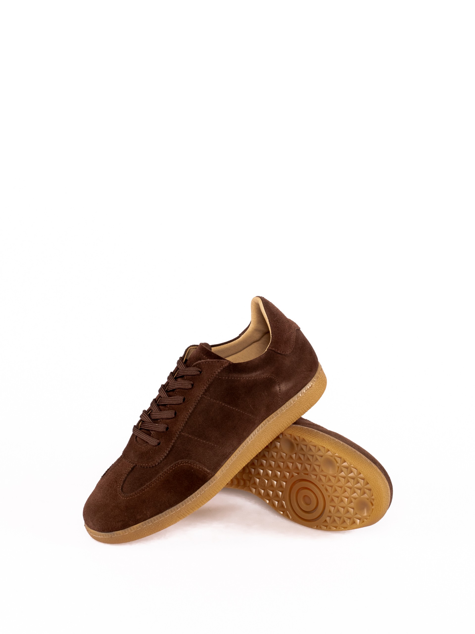 Suede Sports Shoe