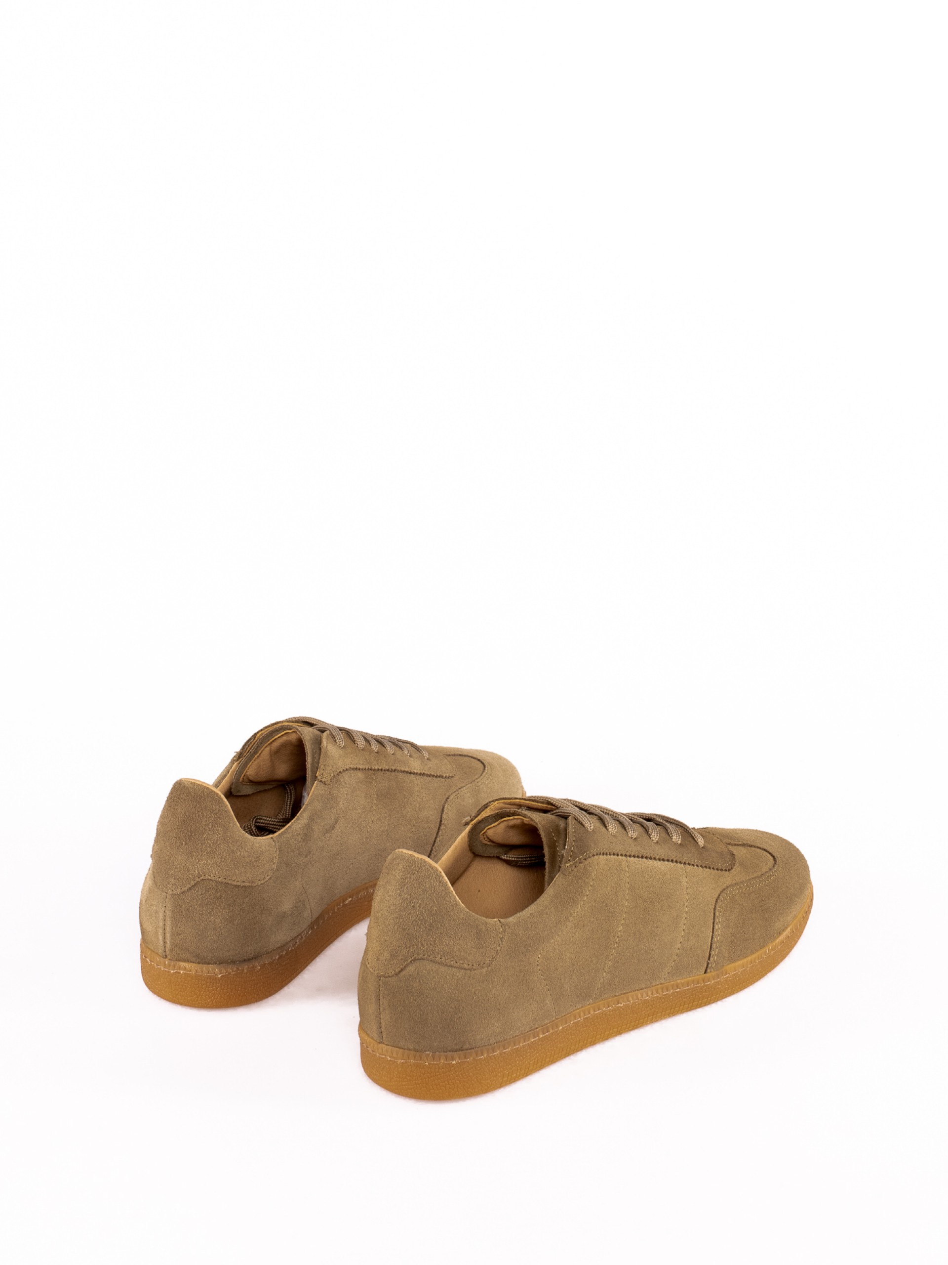 Suede Sports Shoe