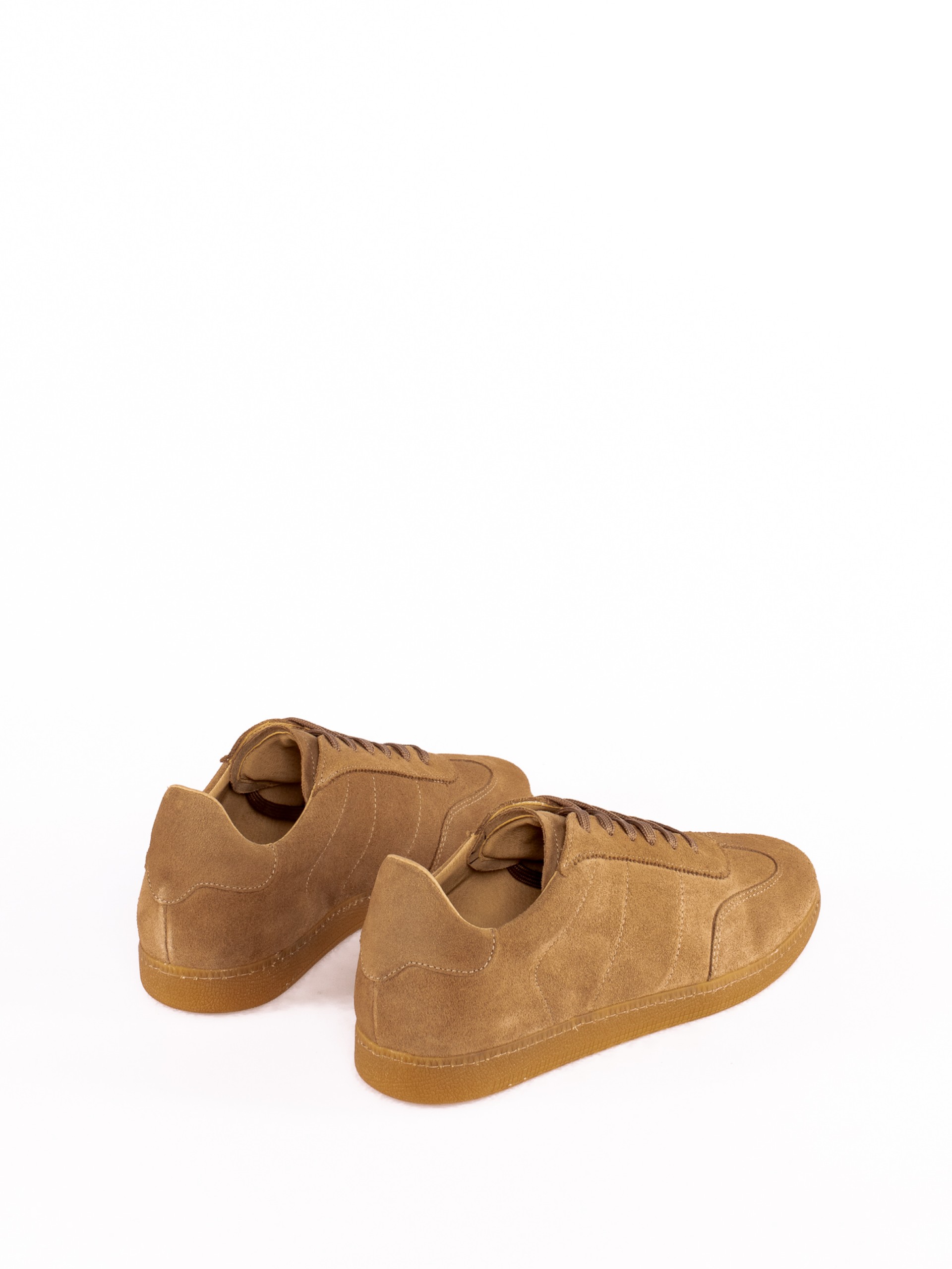Suede Sports Shoe