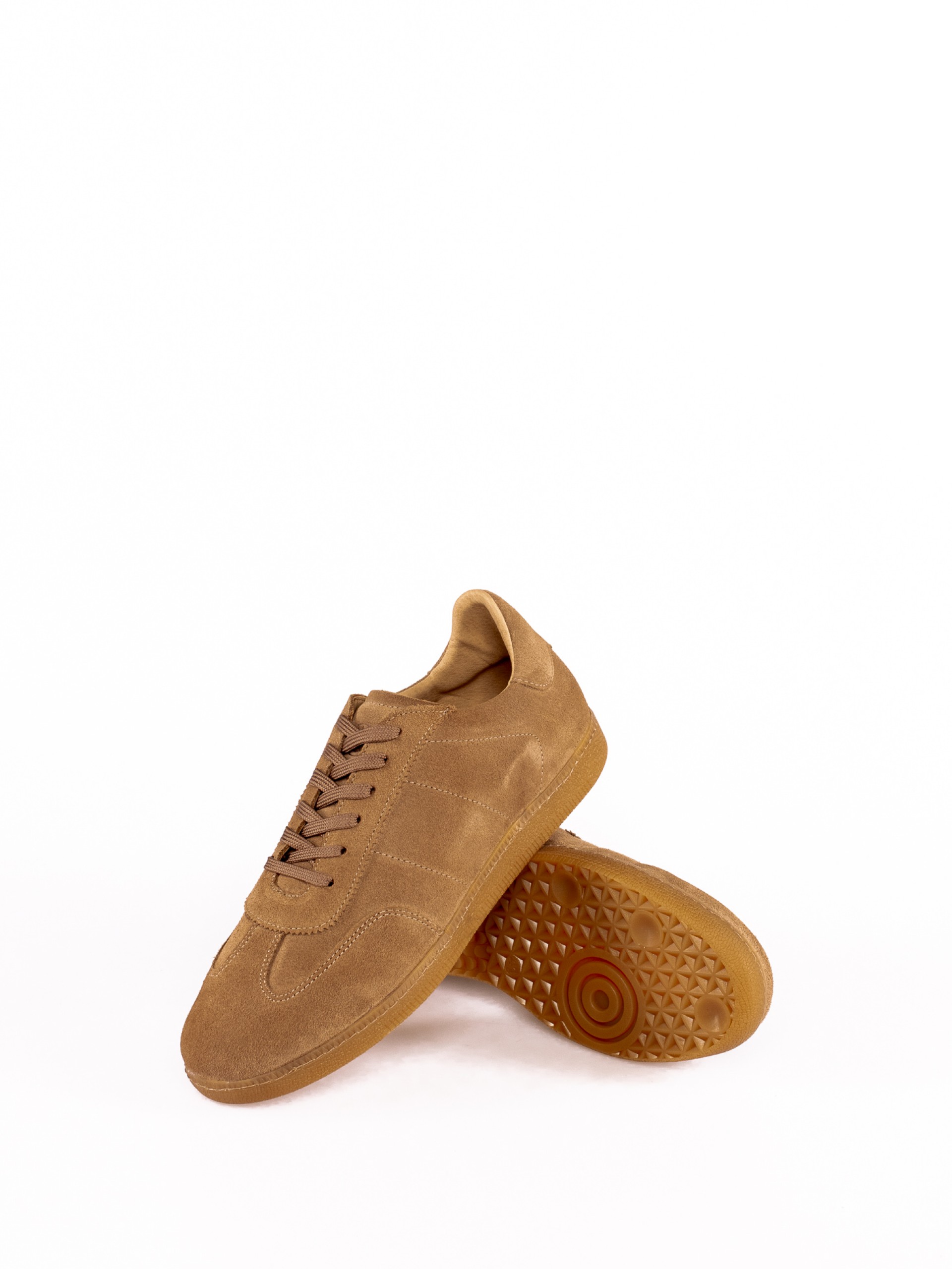 Suede Sports Shoe