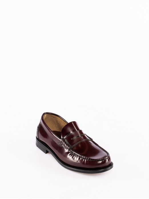 Mocassim Clssico com Travesso