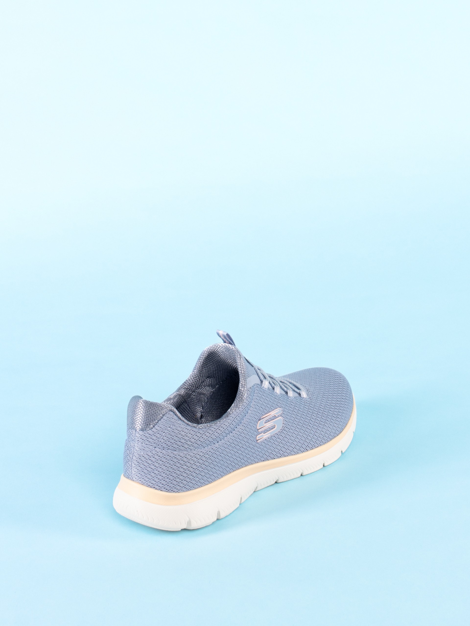 Skechers Hands
Free Slip-insŪ:
Summits