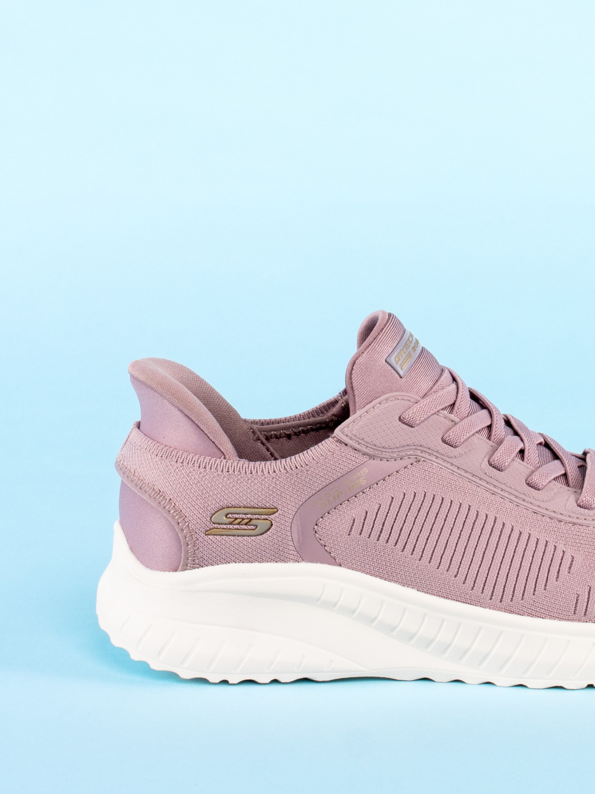 Skechers Slip-ins: BOBS Sport Squad Chaos