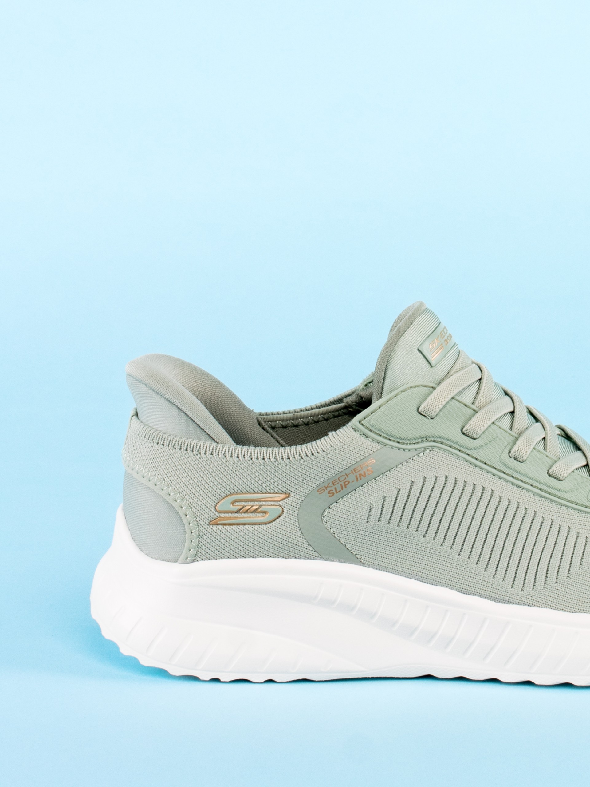 Skechers Slip-ins: BOBS Sport Squad Chaos