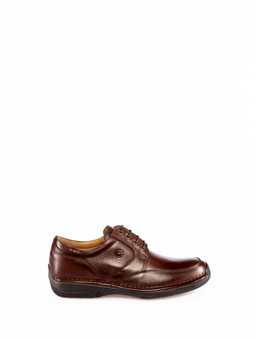 Classic Lace-up Shoe