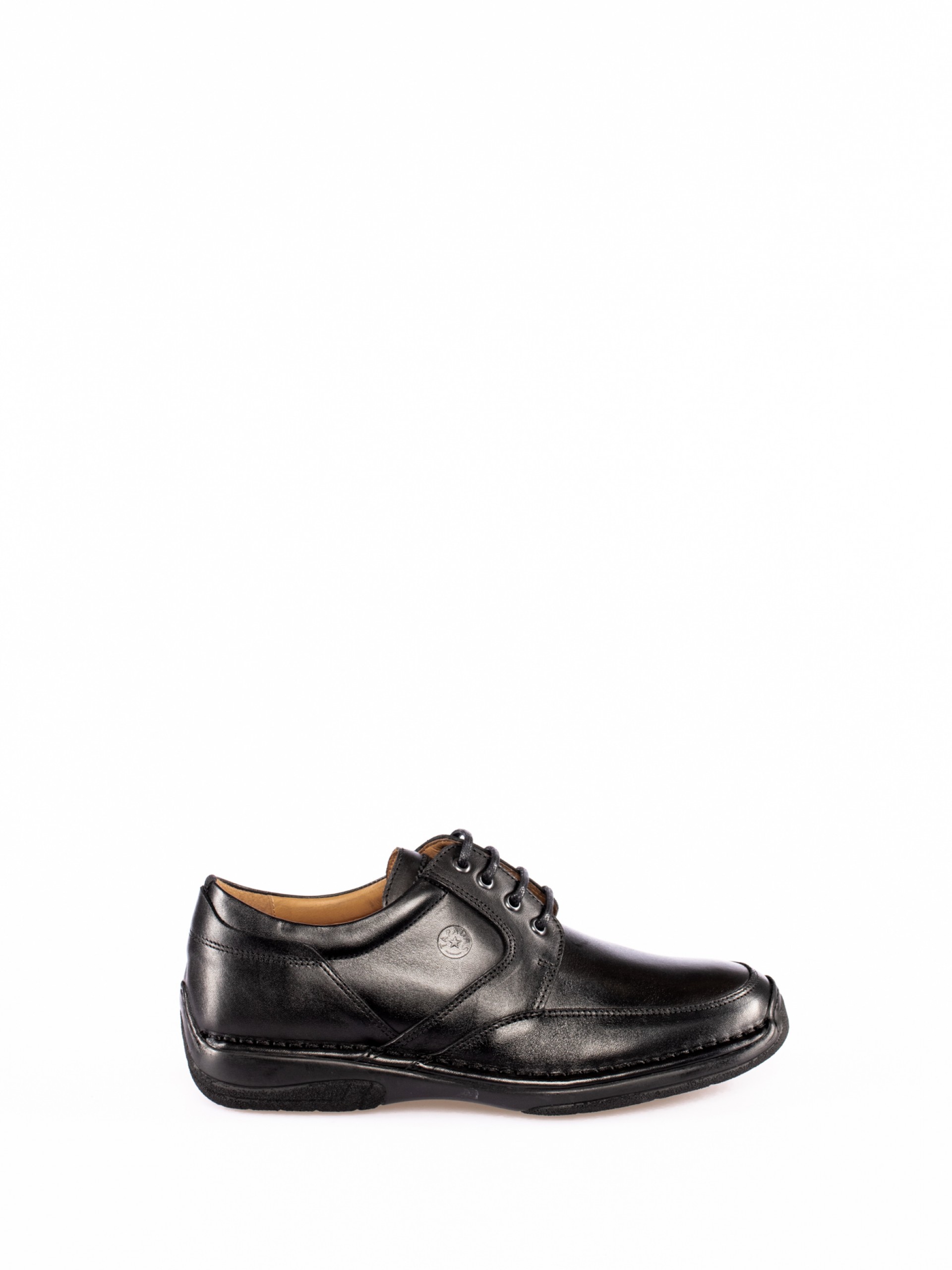 Classic Lace-up Shoe