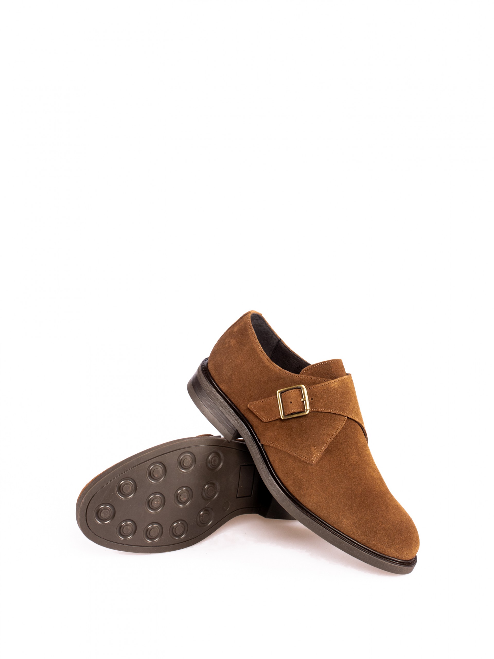 Sapato Fivela em Camurça