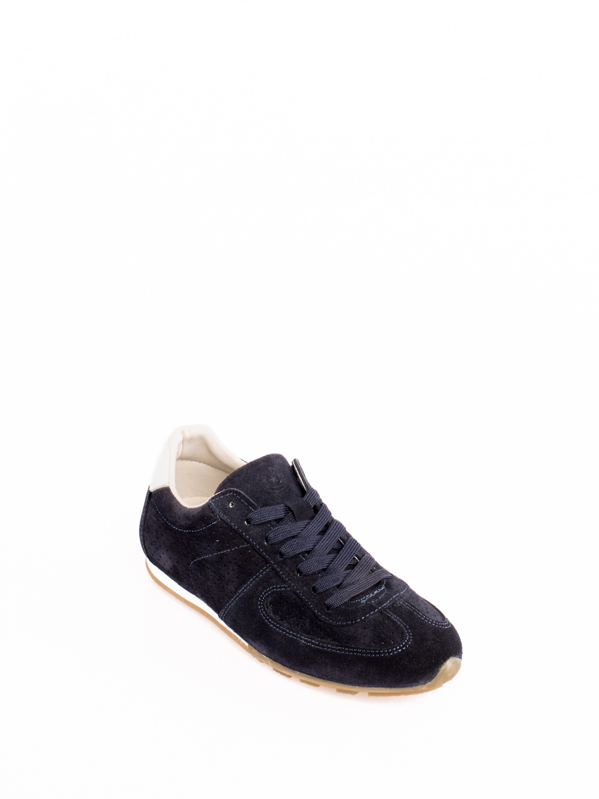 Sapato Desportivo em Camurça