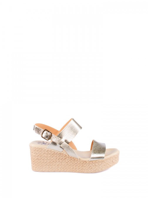Wedge Sandal in Leather