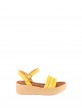 Amarelo