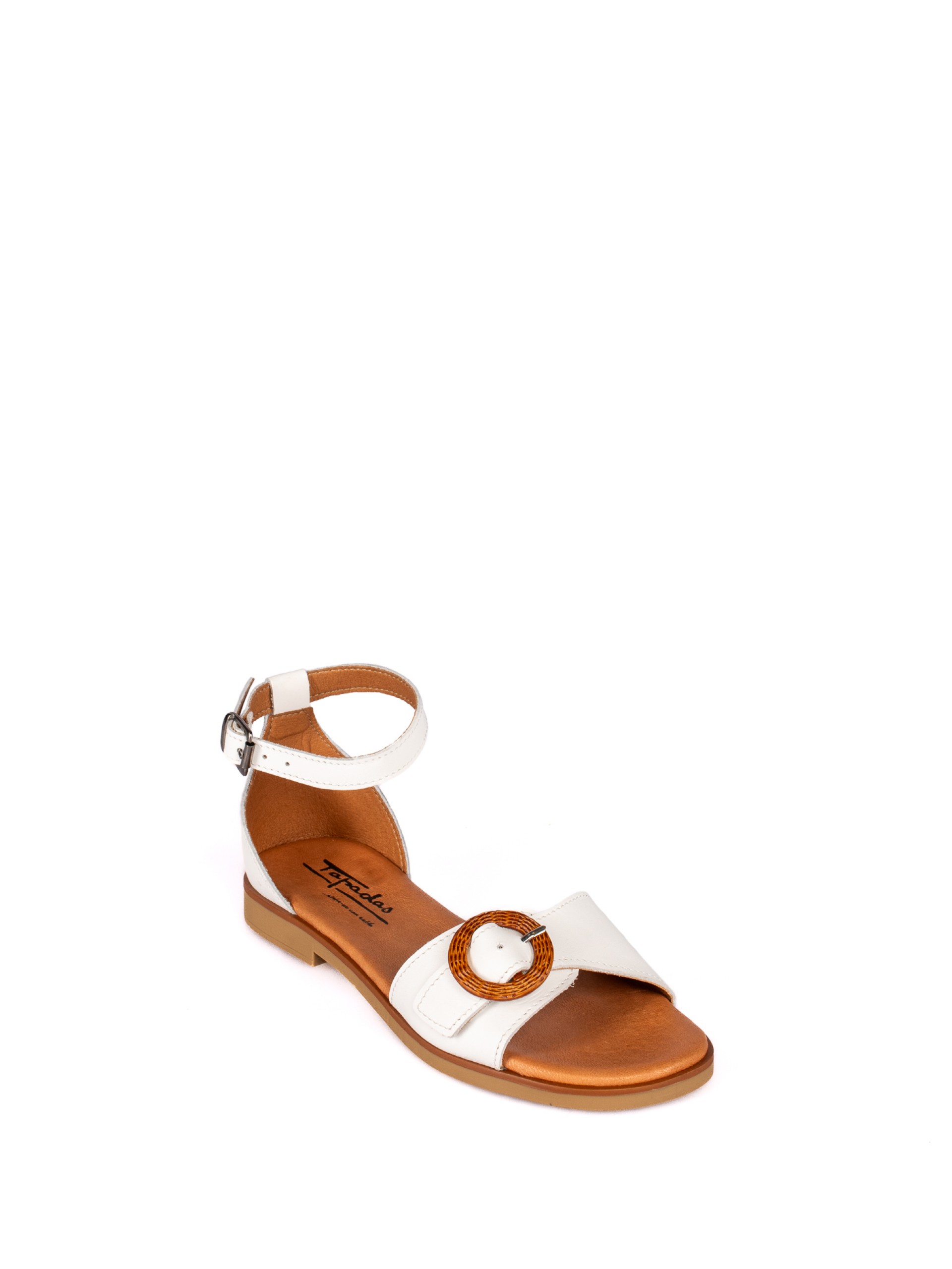 Leather Flat Sandal with buckle