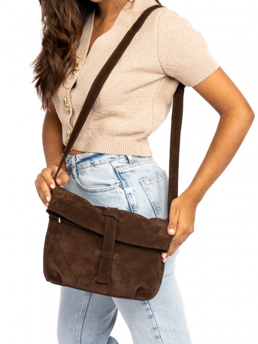 Mala a Tiracolo em camurça Mala a Tiracolo em camurça