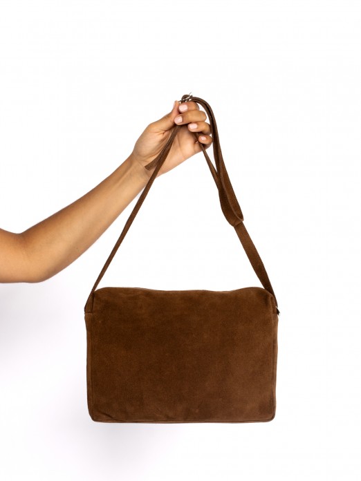 Mala a Tiracolo em Camurça com Bolso Mala a Tiracolo em Camurça com Bolso