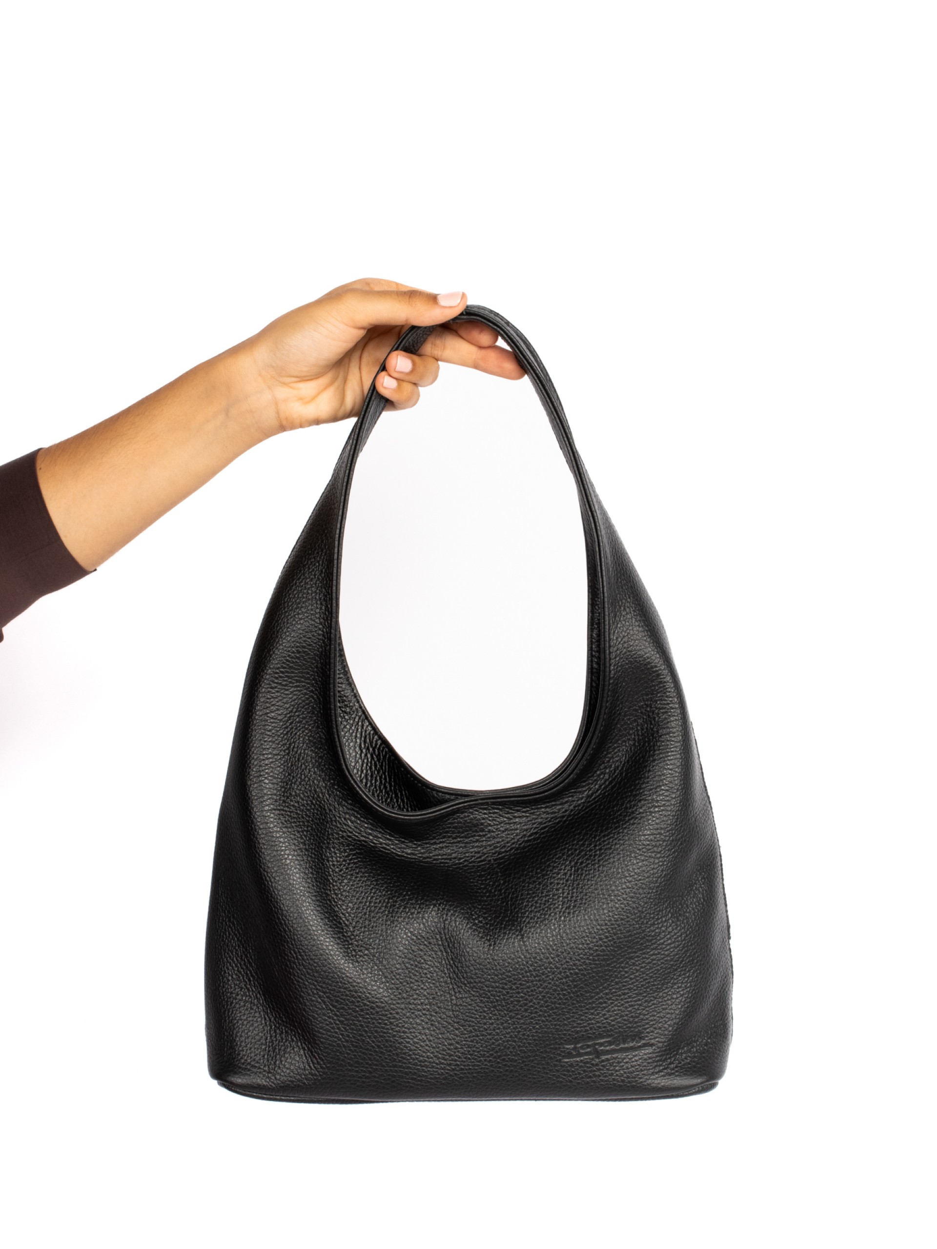 MALA DE OMBRO EM PELE