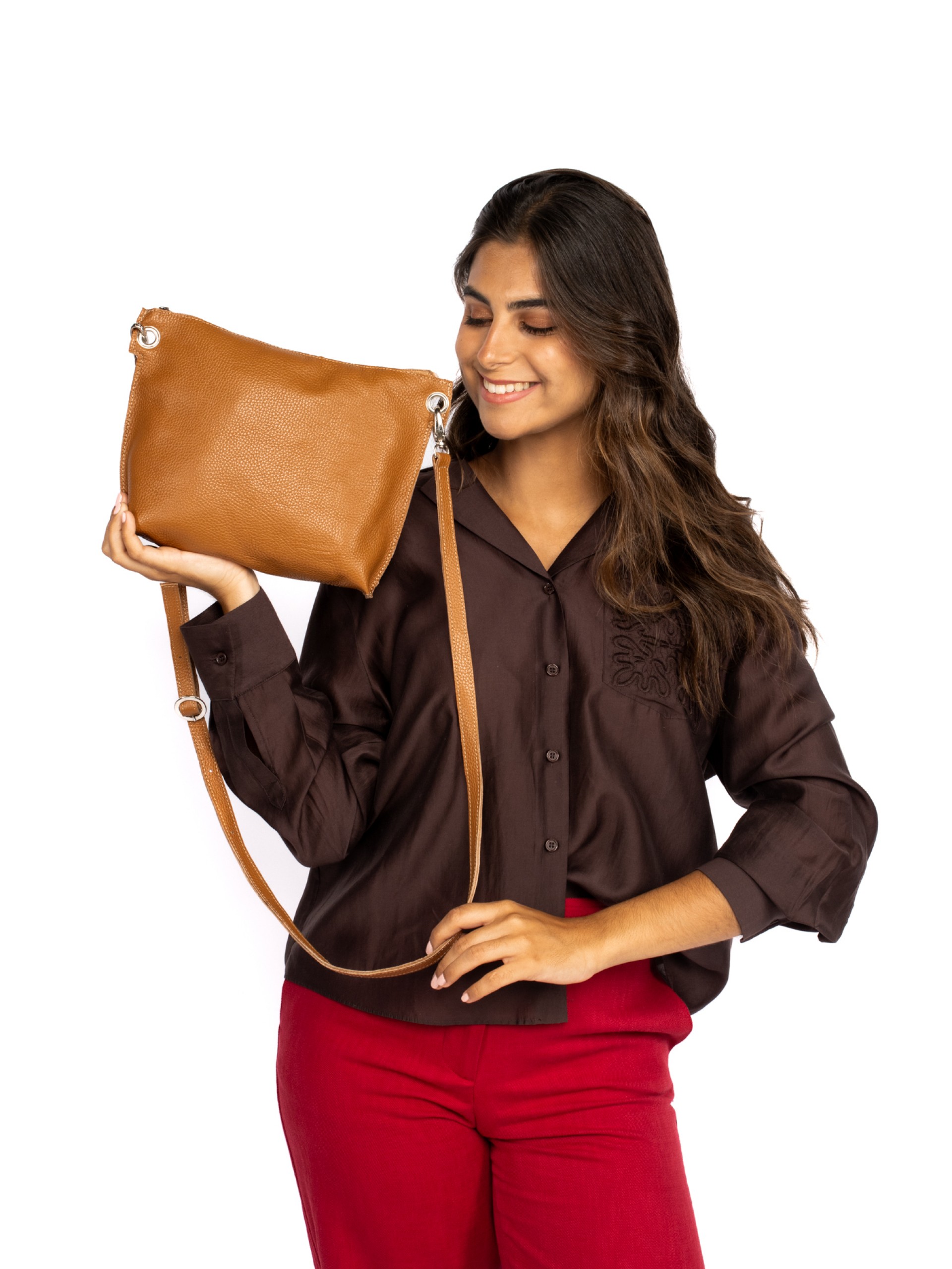 Mala a Tiracolo em Pele