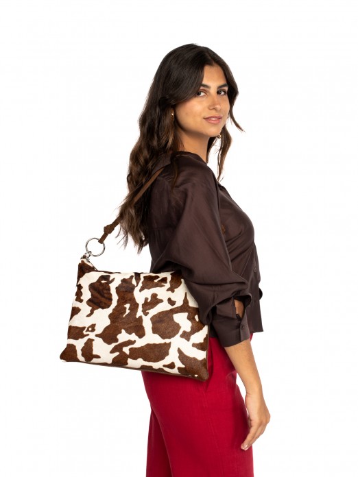 Mala de ombro em camurça com animal print Mala de ombro em camurça com animal print