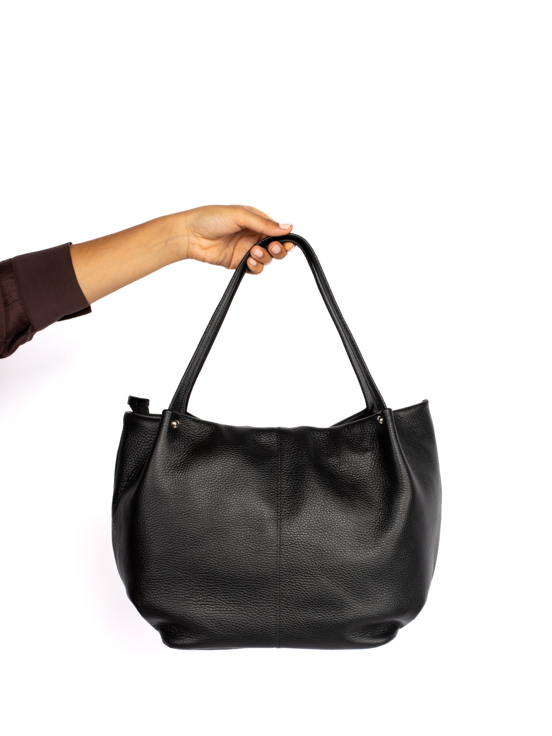 Mala de ombro em camurça com flor