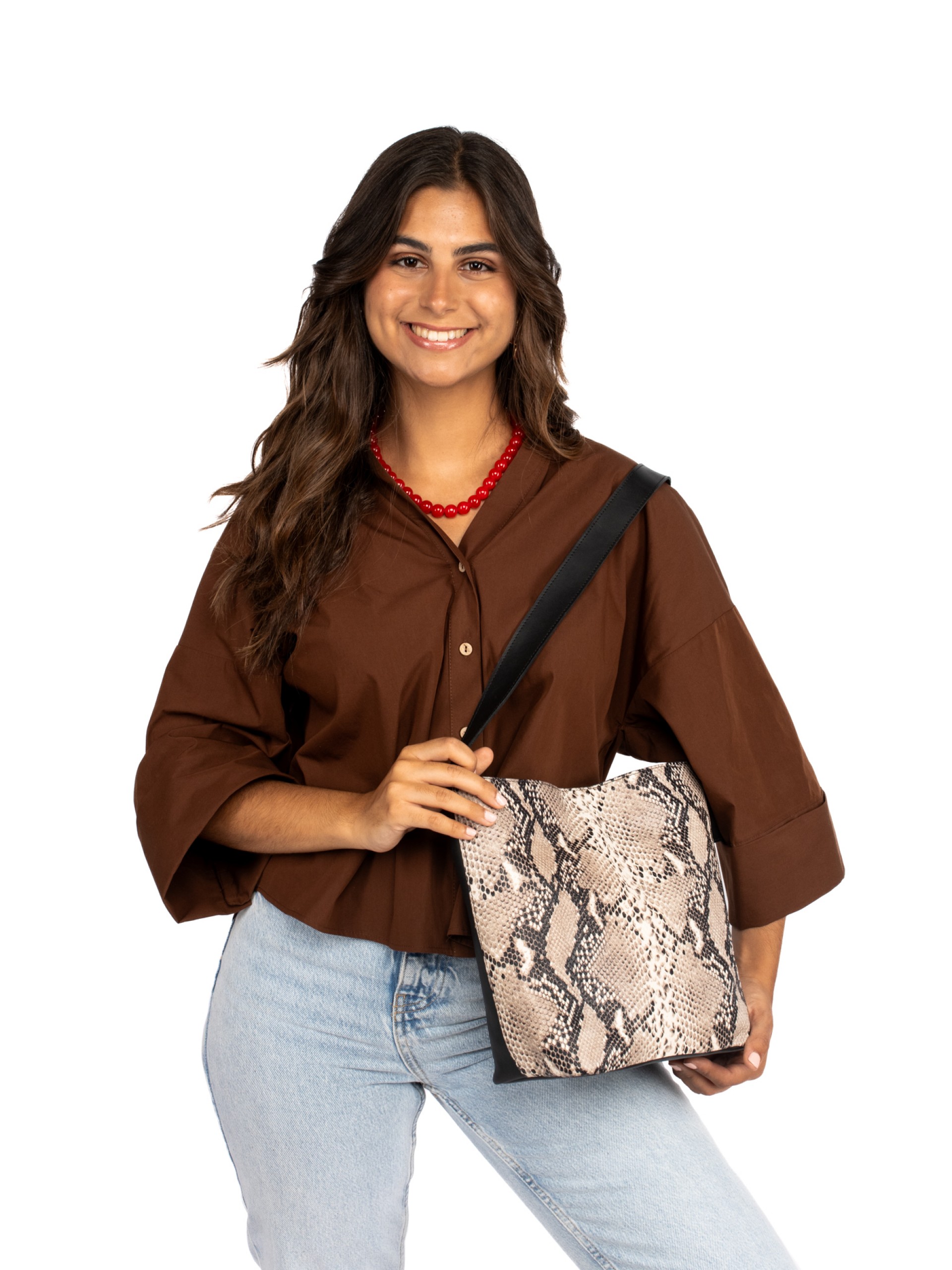 SACO TIRACOLO EM PELE ANIMAL PRINT