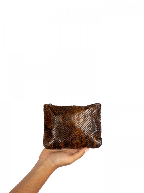 Bolsa em camura e animal print