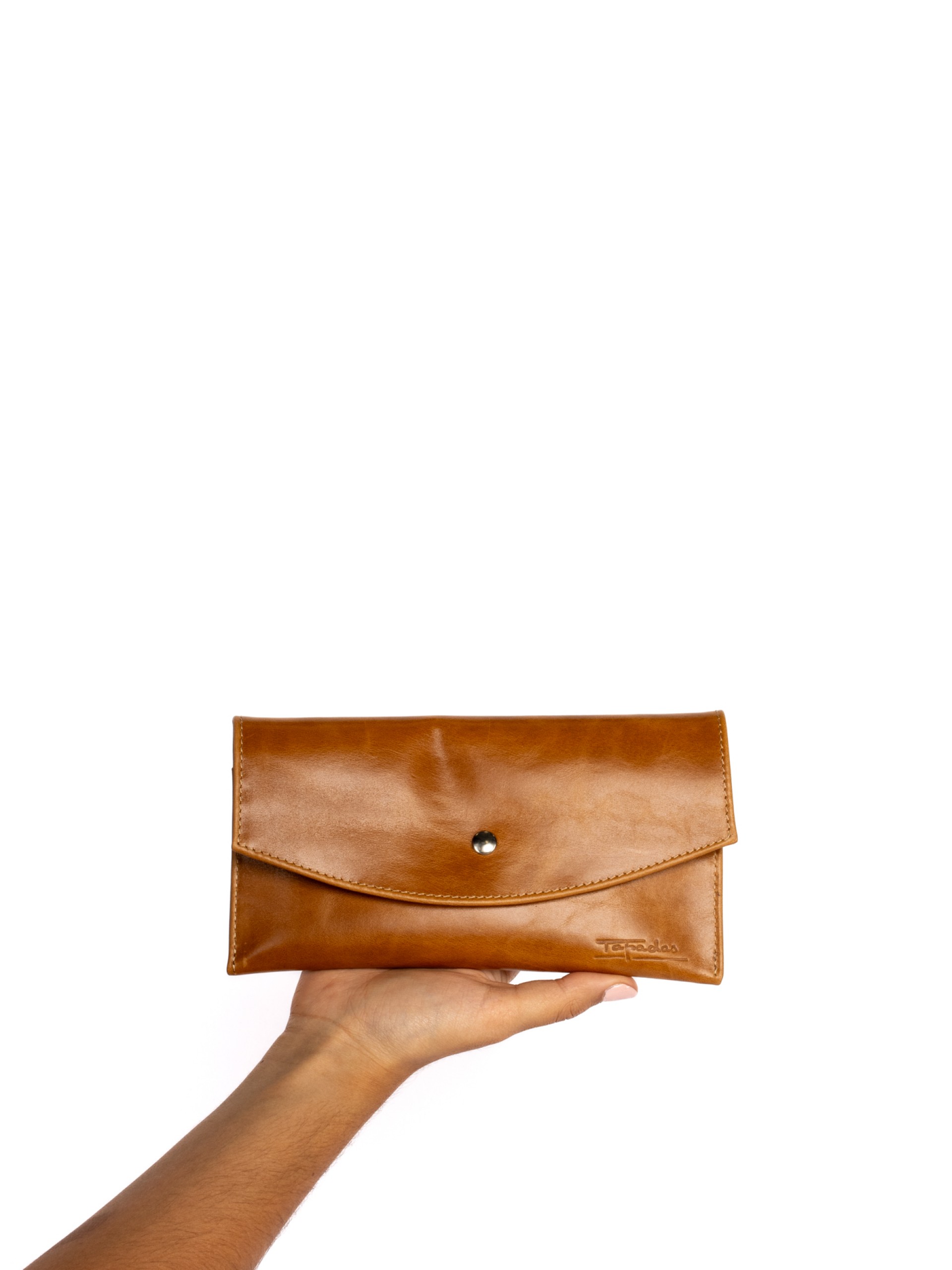 Carteira grande em pele brilhante