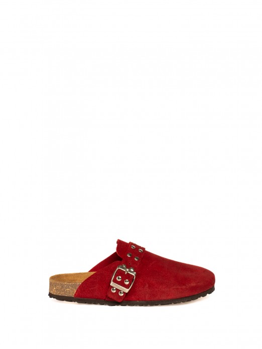 Clogs em Camura com tachas