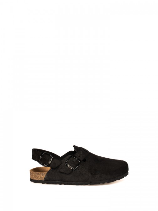 Clogs em camura com tira no calcanhar
