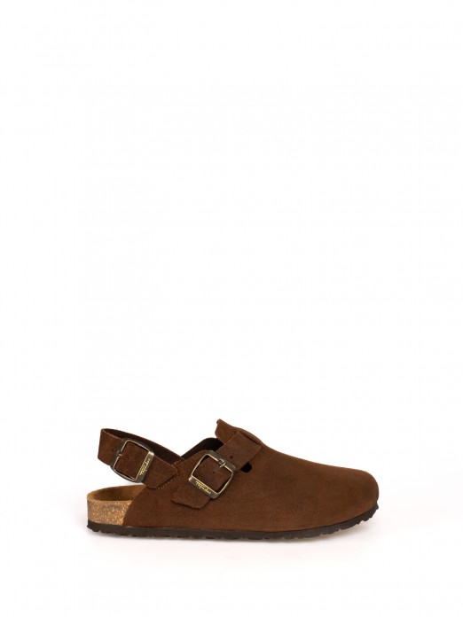 Clogs em camura com tira no calcanhar