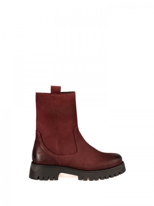 Thick Nubuck Sole Boot
