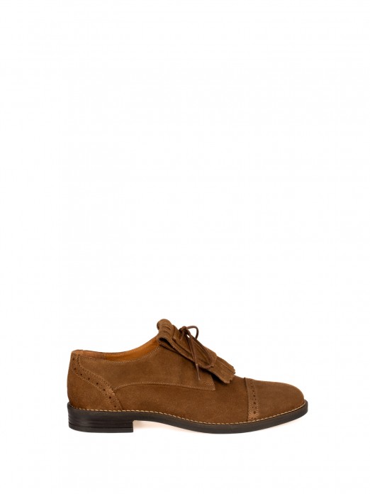 Frindged Suede Shoes