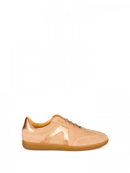 Suede Sports Shoes