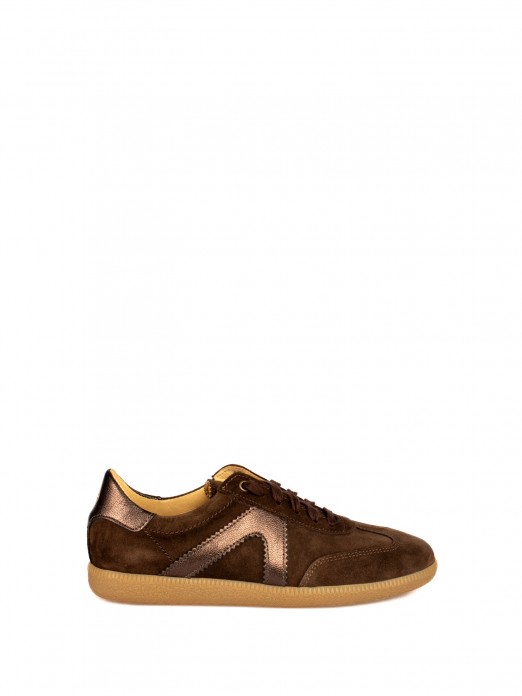 Suede Sports Shoes