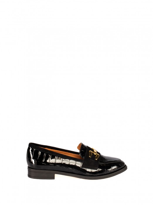 Mocassim em Verniz 
com aplicao