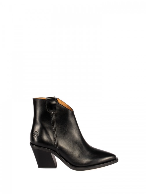 Texan Leather Ankle Boots