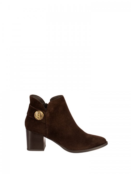 Suede ankle boot with  appliqu strap