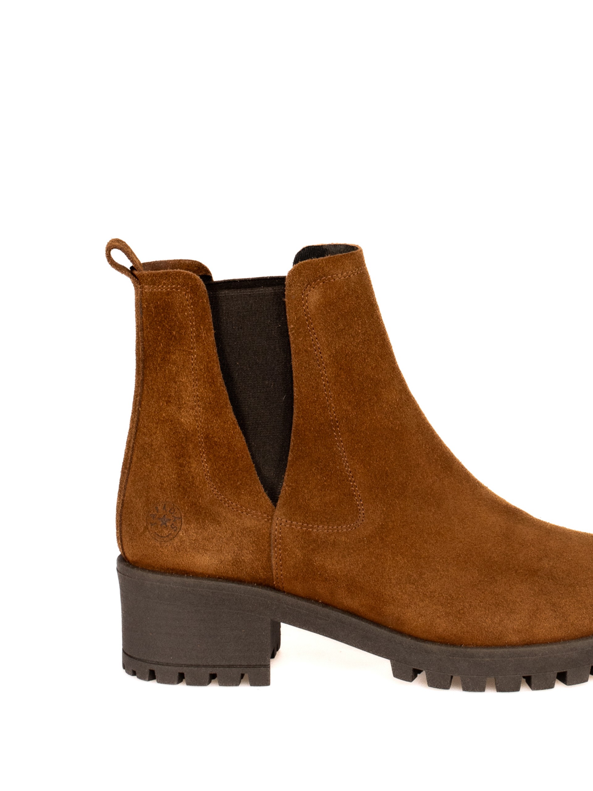 Suede ankle boots with structured sole