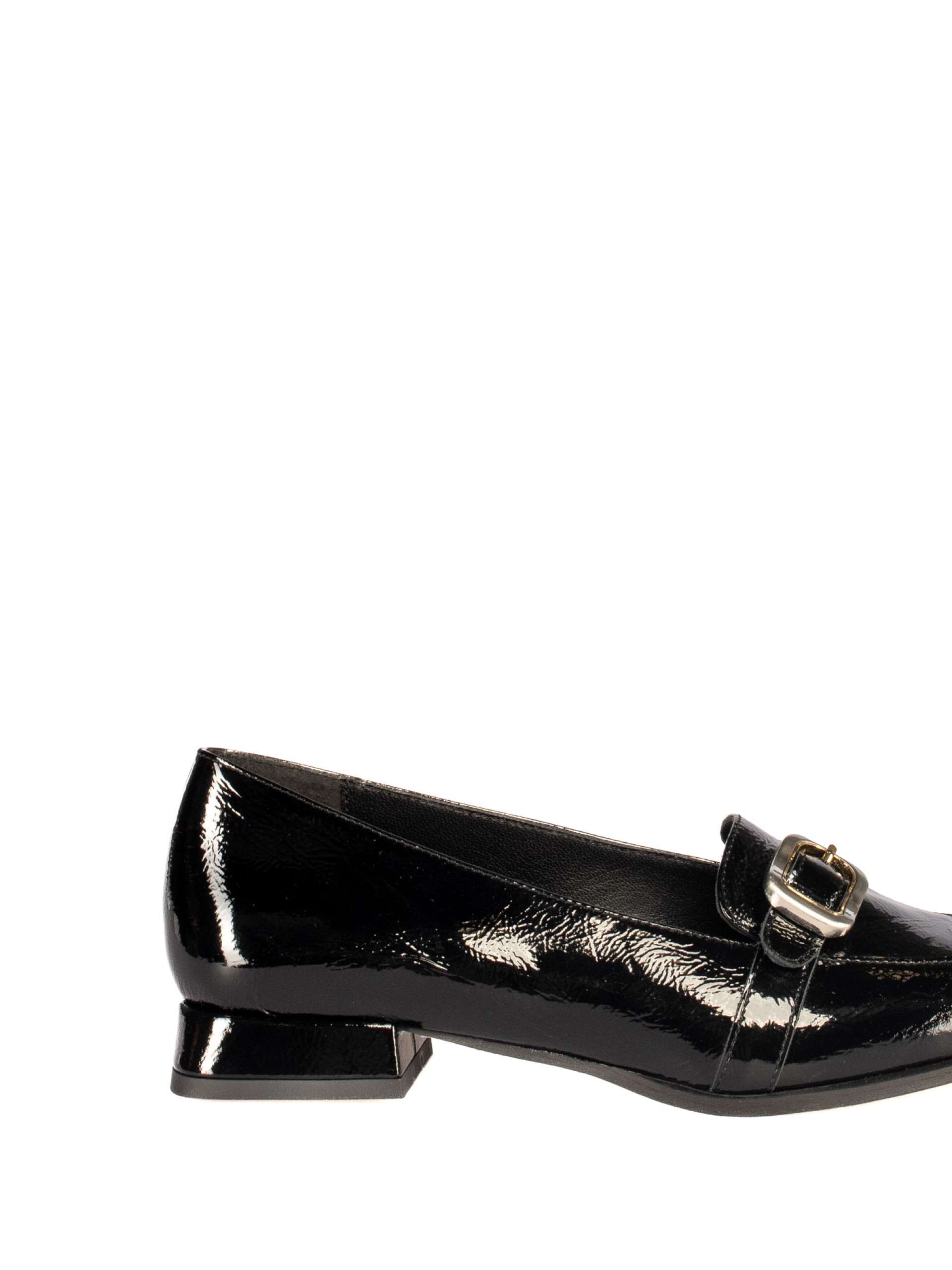 Patent leather shoe with buckle.