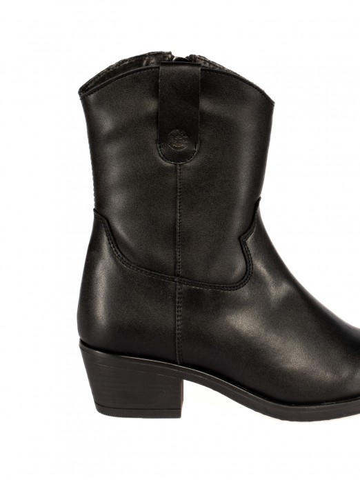 Mid-Calf Texan Boot